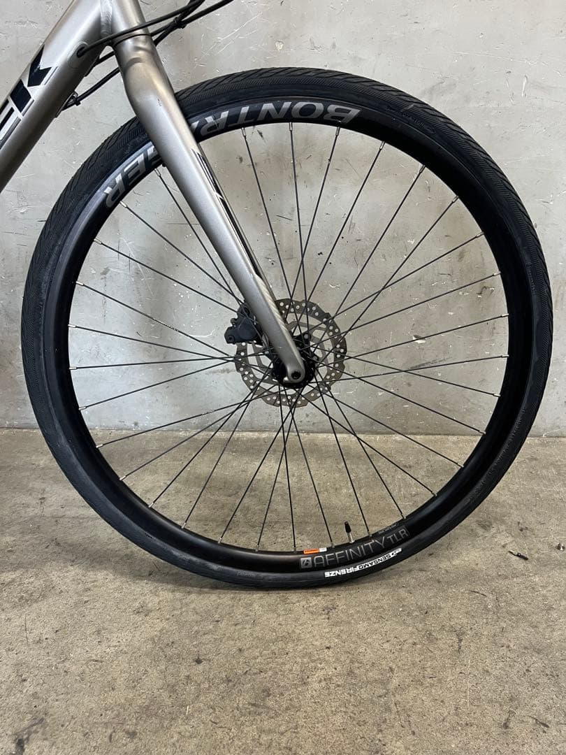 クロスバイク TREK FX S4 トレック 700c