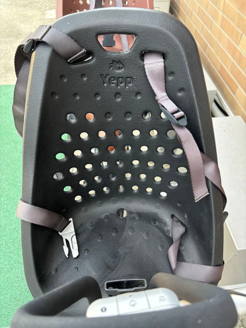 ベスビーBESV CF1 LENA電動アシスト自転車　yepp yeppmini