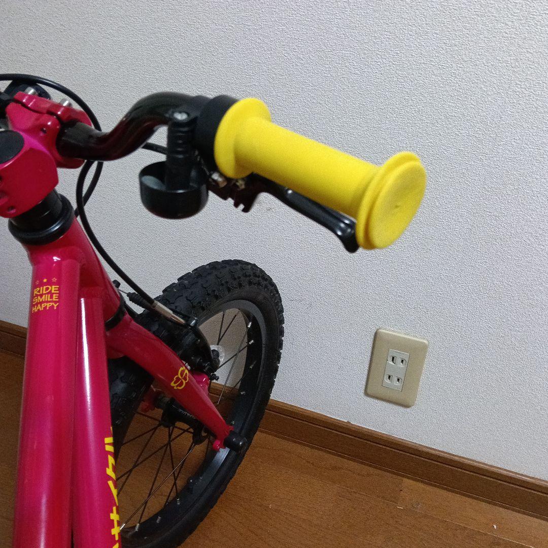 引き取り限定　室内保管　ヨツバサイクル ピンク 16インチ