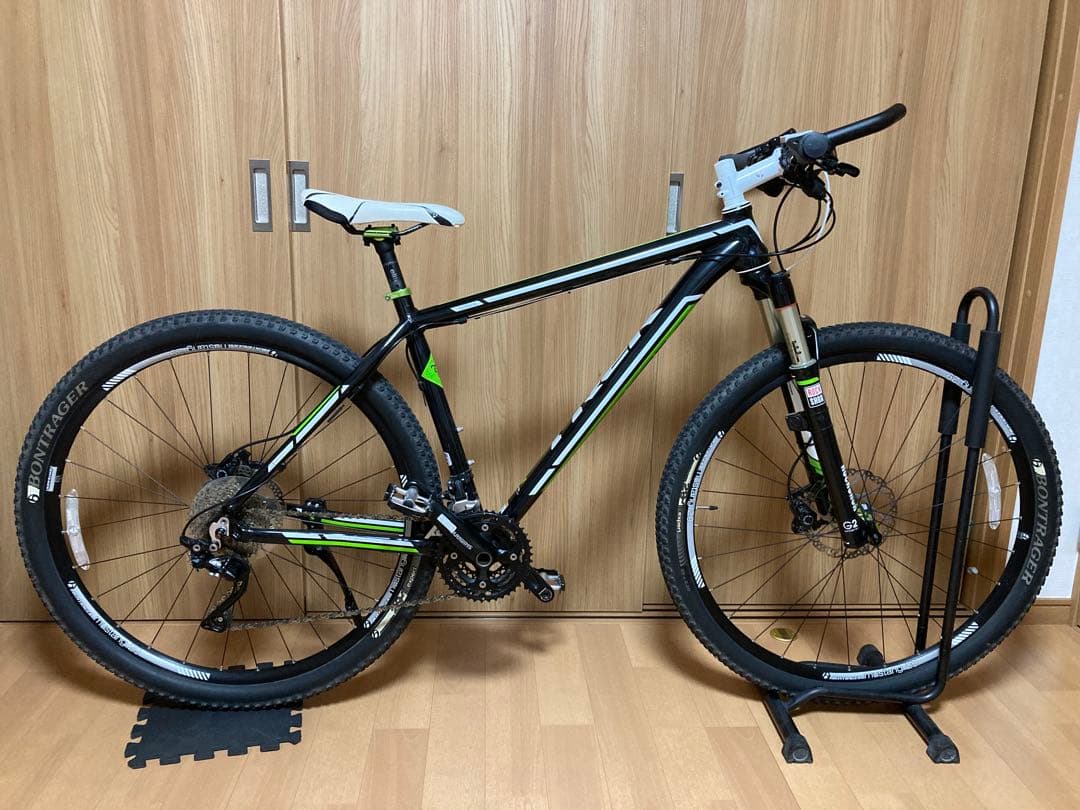 使用少ない　トレック　29インチホイール　セット　MTB