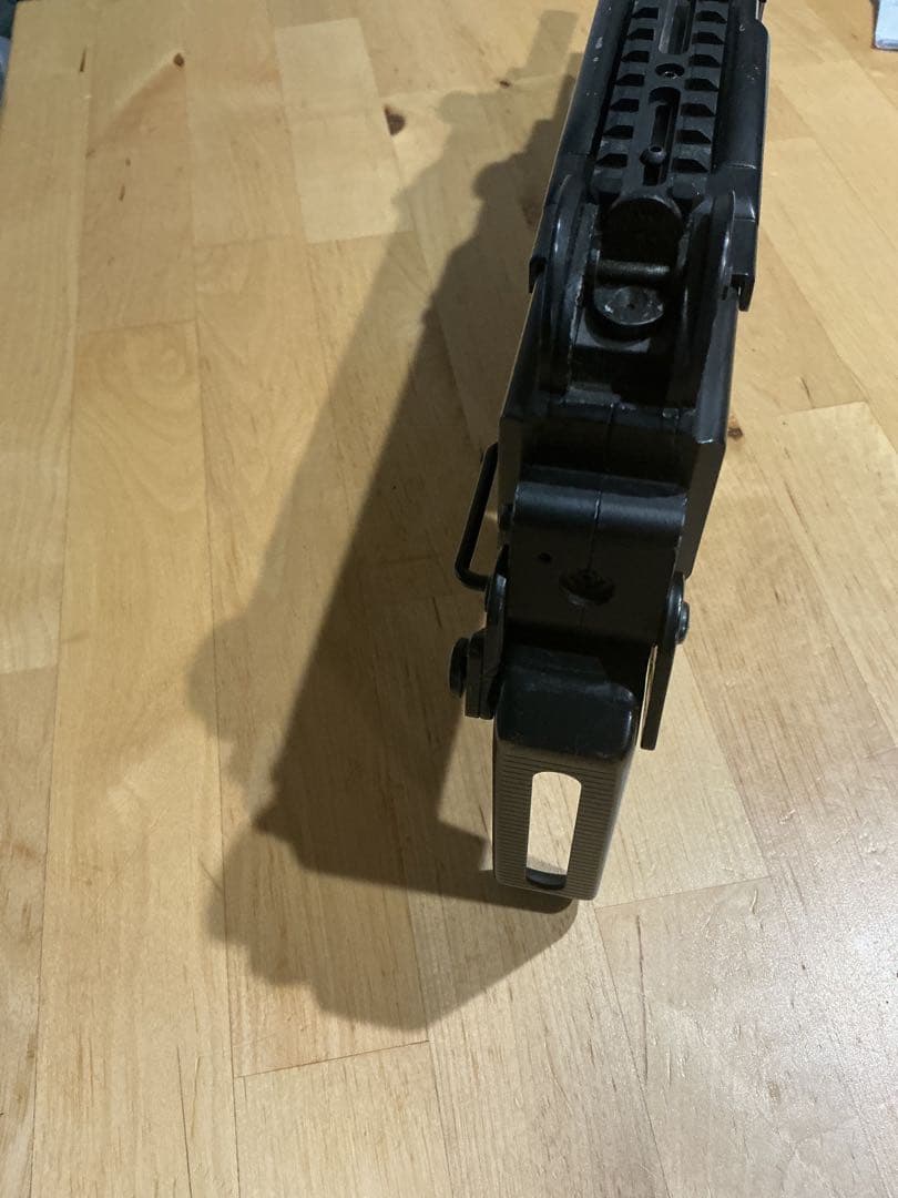 東京マルイ 電動ガン　UZI ウージー SMG マウントカスタム　ジャンク扱い