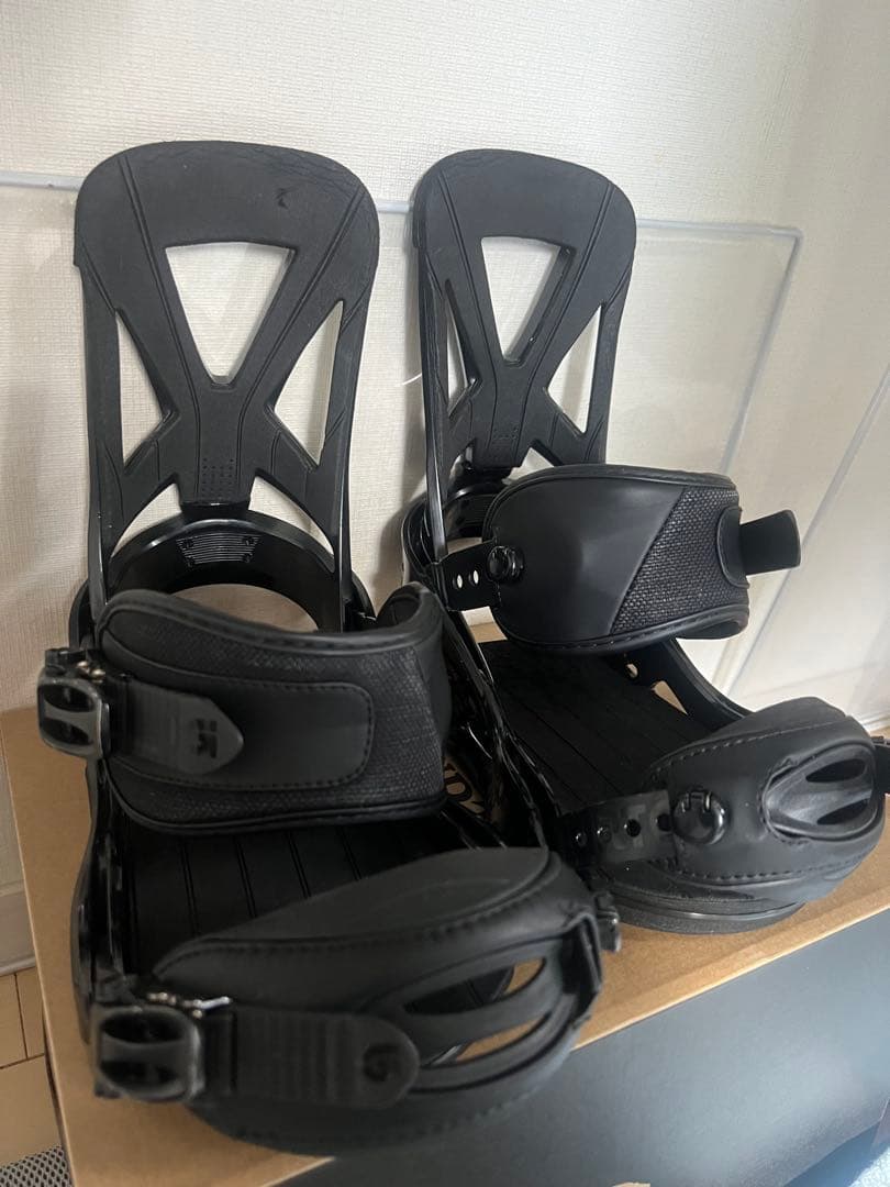 BURTON スノーボードビンディング ブラック　Mサイズ