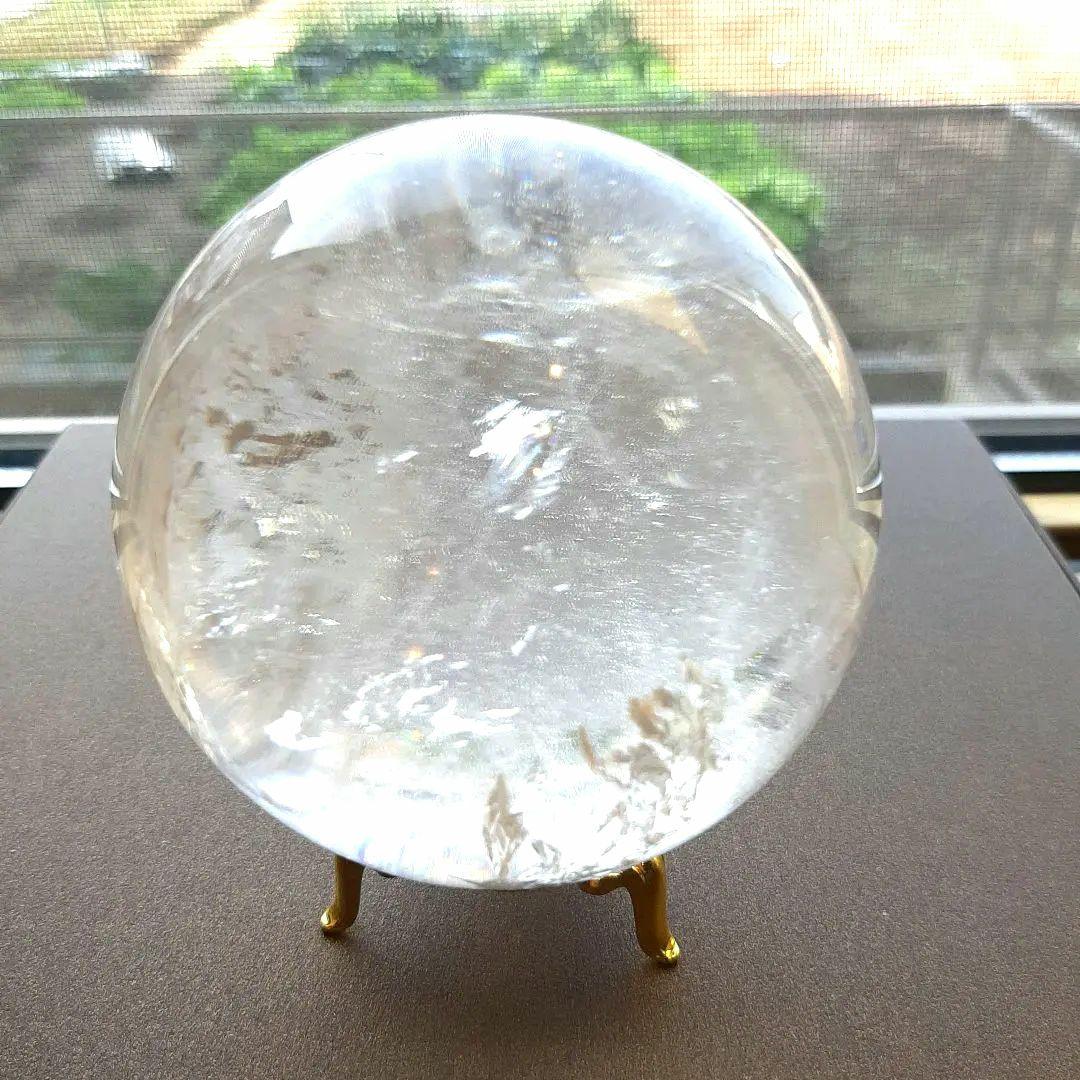 ヒマラヤ水晶　　スフィア　70mm　台座つき
