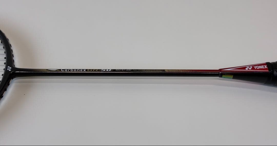 美品 YONEX バドミントンラケット Carbonex GR 50
