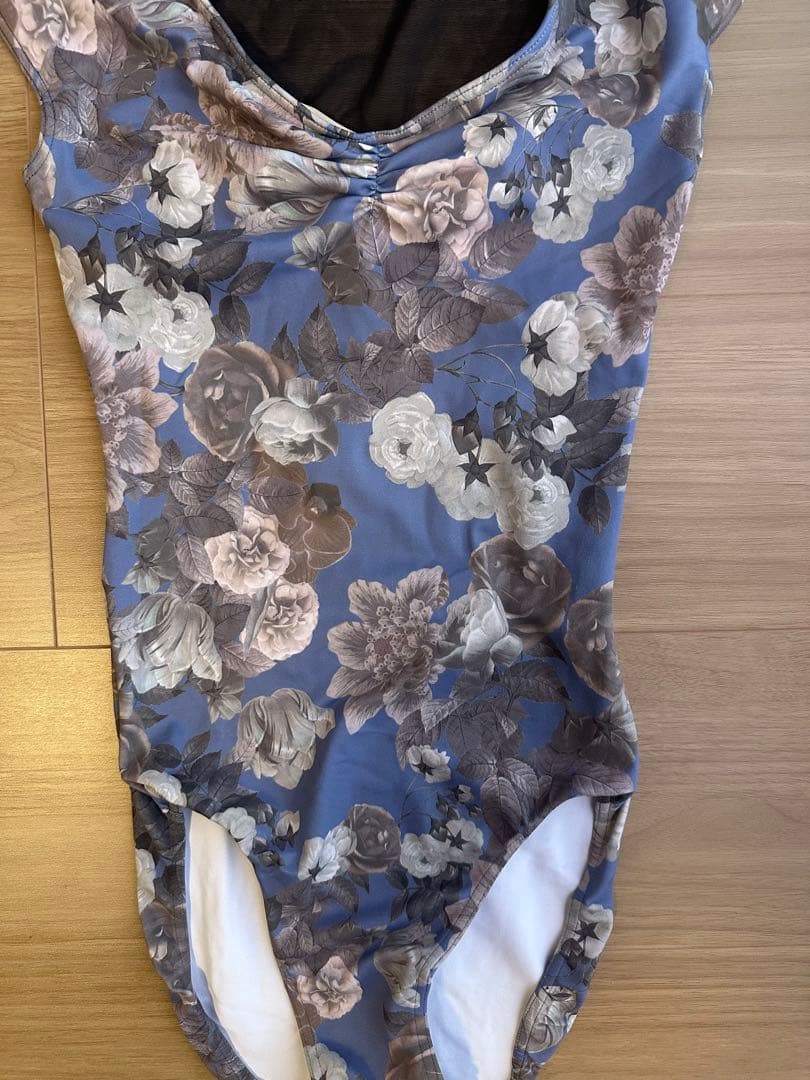 あやめ様　stina レオタード　authentic Ssize