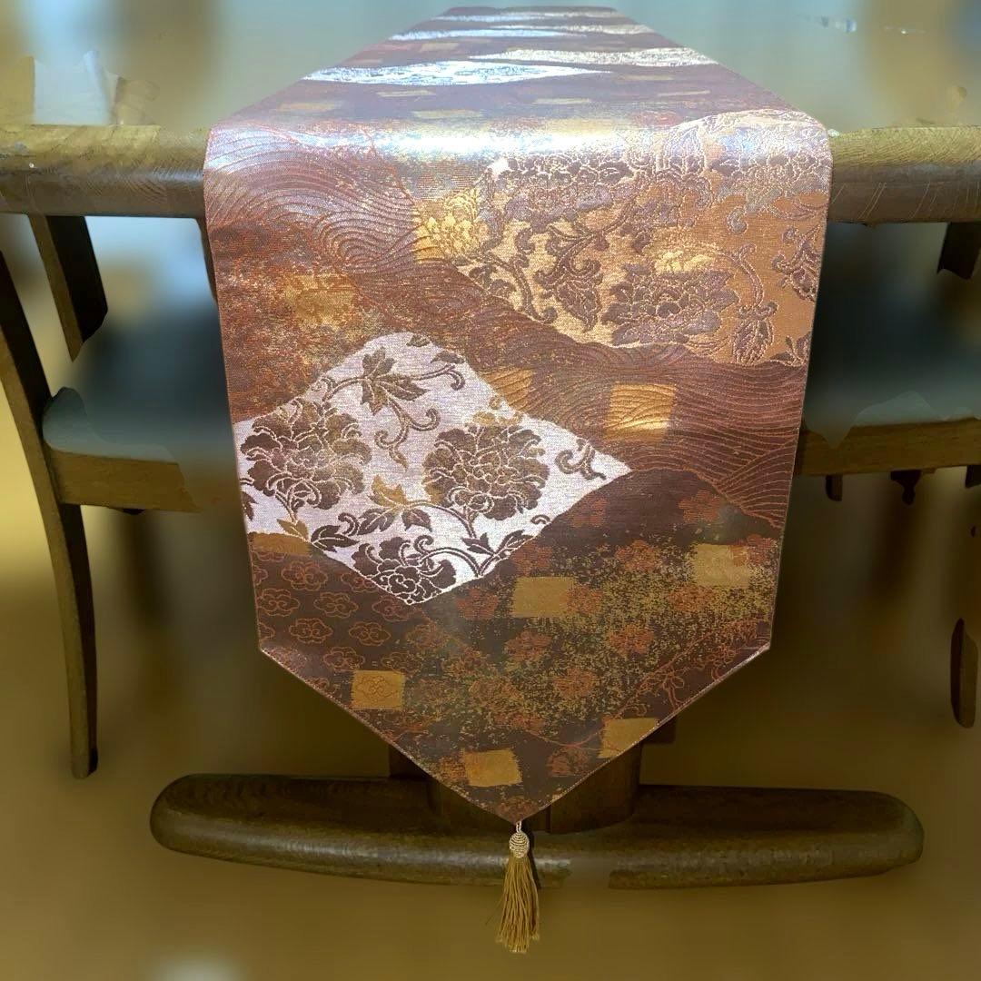 table runner 「更紗夢」　帯リメイク　正絹　西陣織
