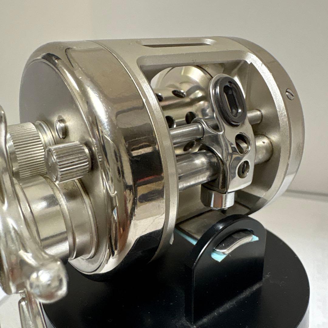 リョービバリウスM-3000 ベイトリール