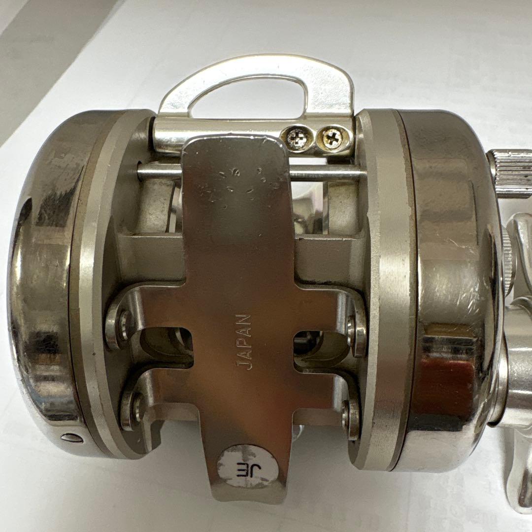 リョービバリウスM-3000 ベイトリール