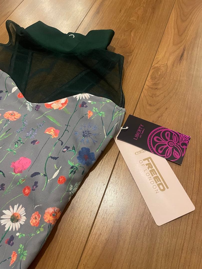 週末限定お値下げ　チャコット✖️LIBERTY 花柄レオタード サイズS 未使用