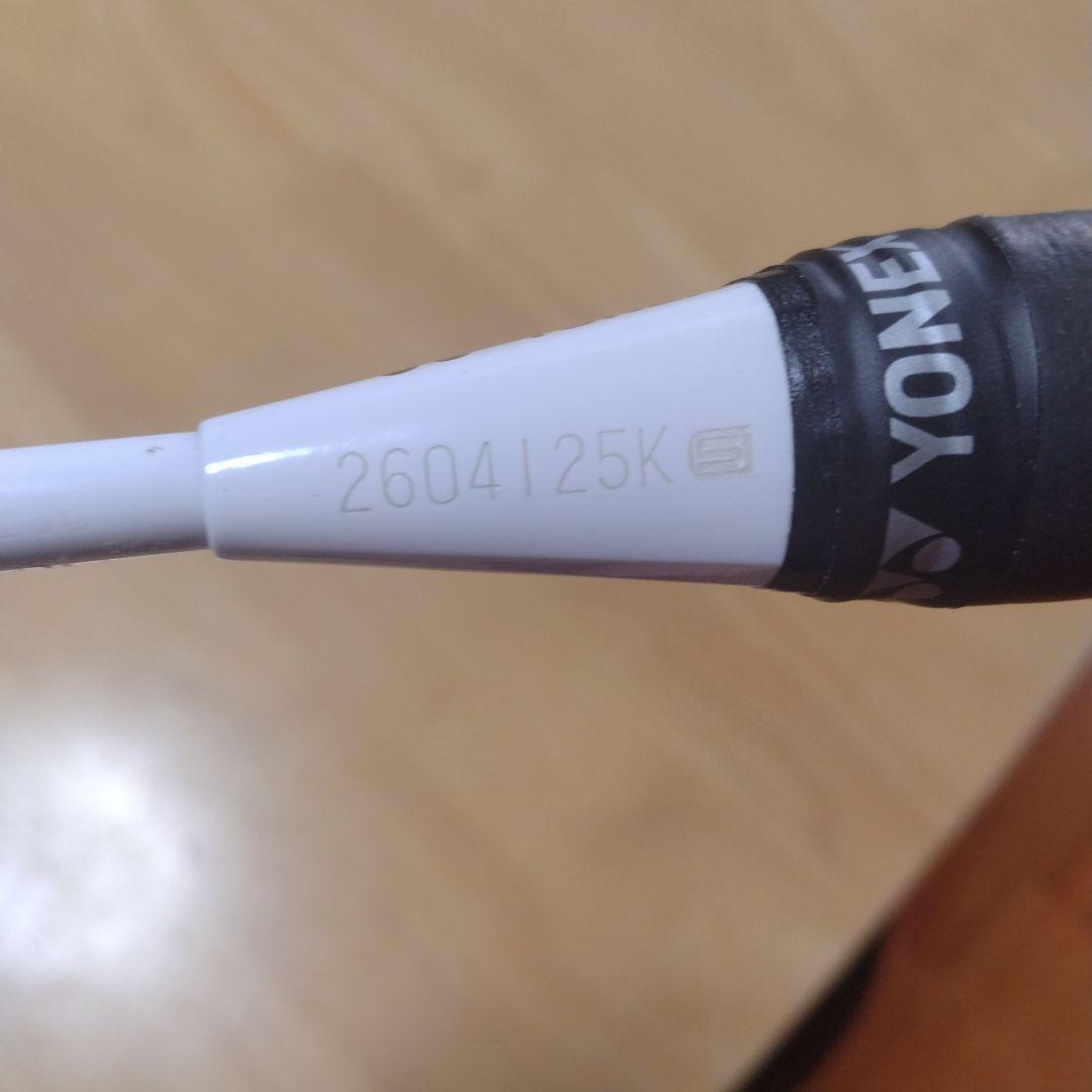 バドミントン ラケット オーバル型