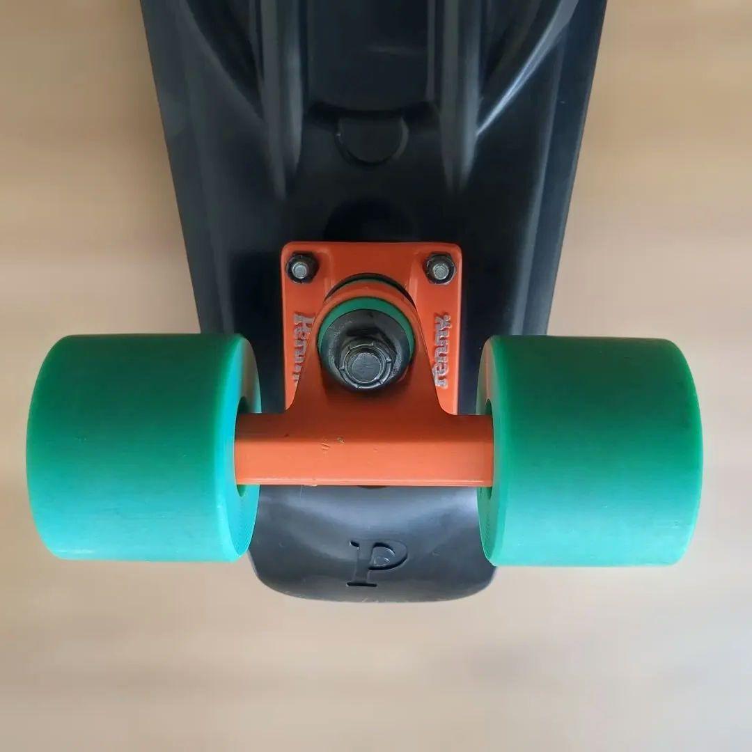 Penny ペニー 22インチ　ブラック・グリーン・オレンジ
