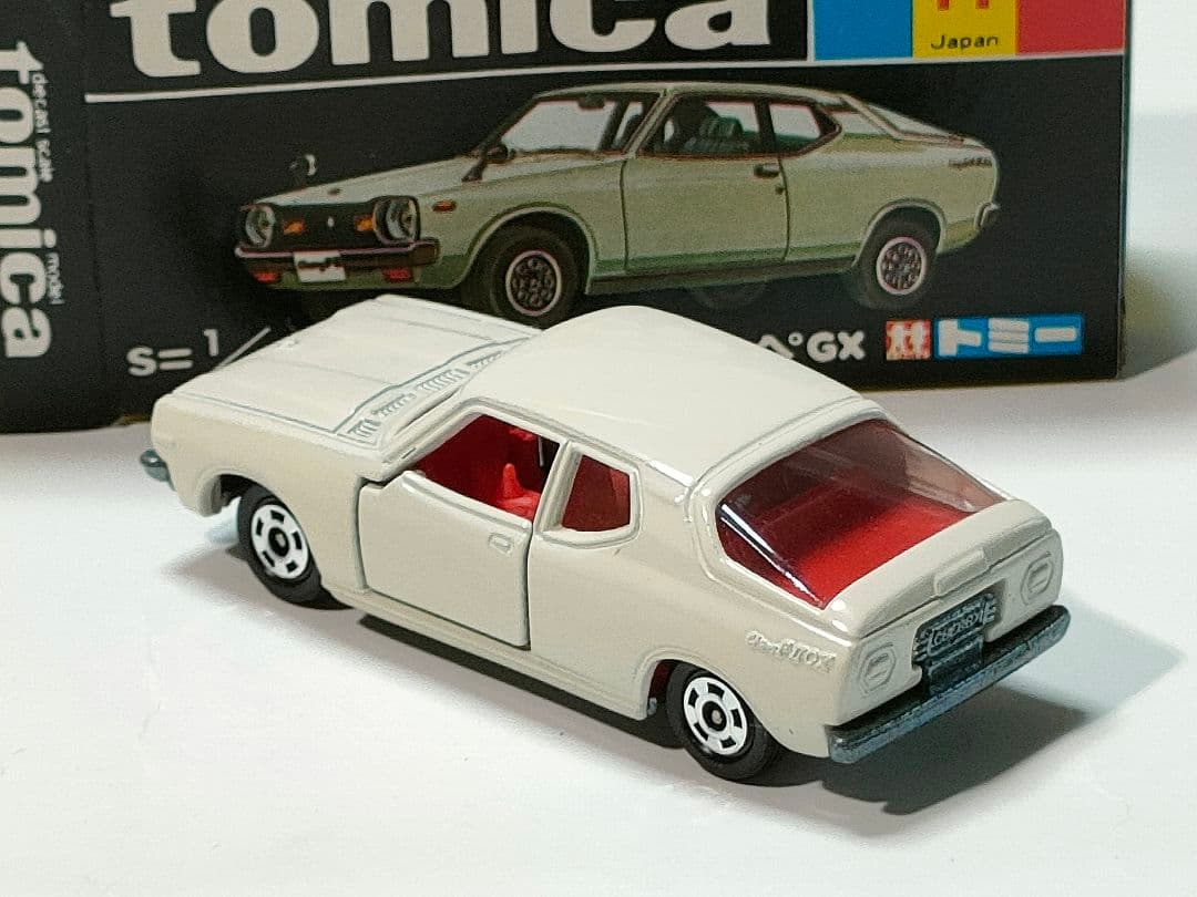 黒箱トミカ 17　日産チェリーFⅡ 1400クーペGX　美品　日本製　デッド
