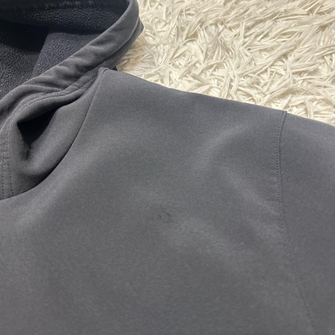 adidas 希少カラー　ゴールドロゴ　撥水パーカー　スノボウェア　デカロゴ