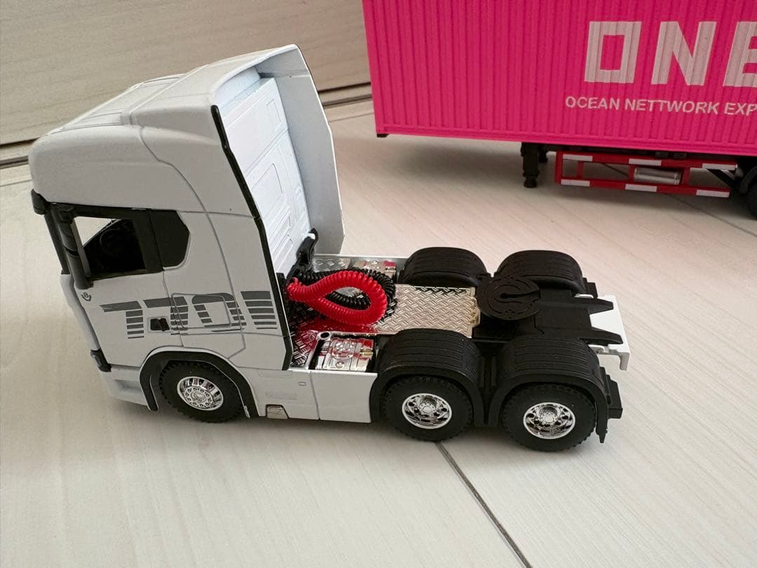 訳アリ《箱付新品》 1:50 スカニア ONE トレーラー ダイキャスト