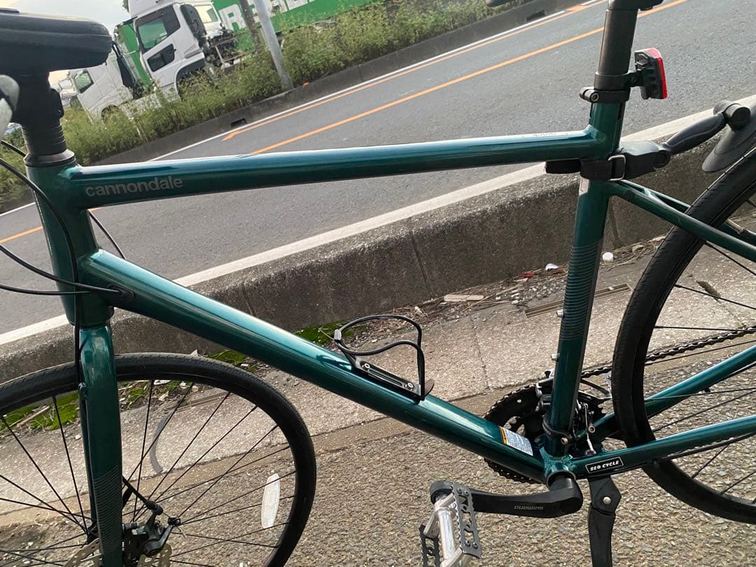 (ブータン)CANNONDALE キャノンデール　クイック5