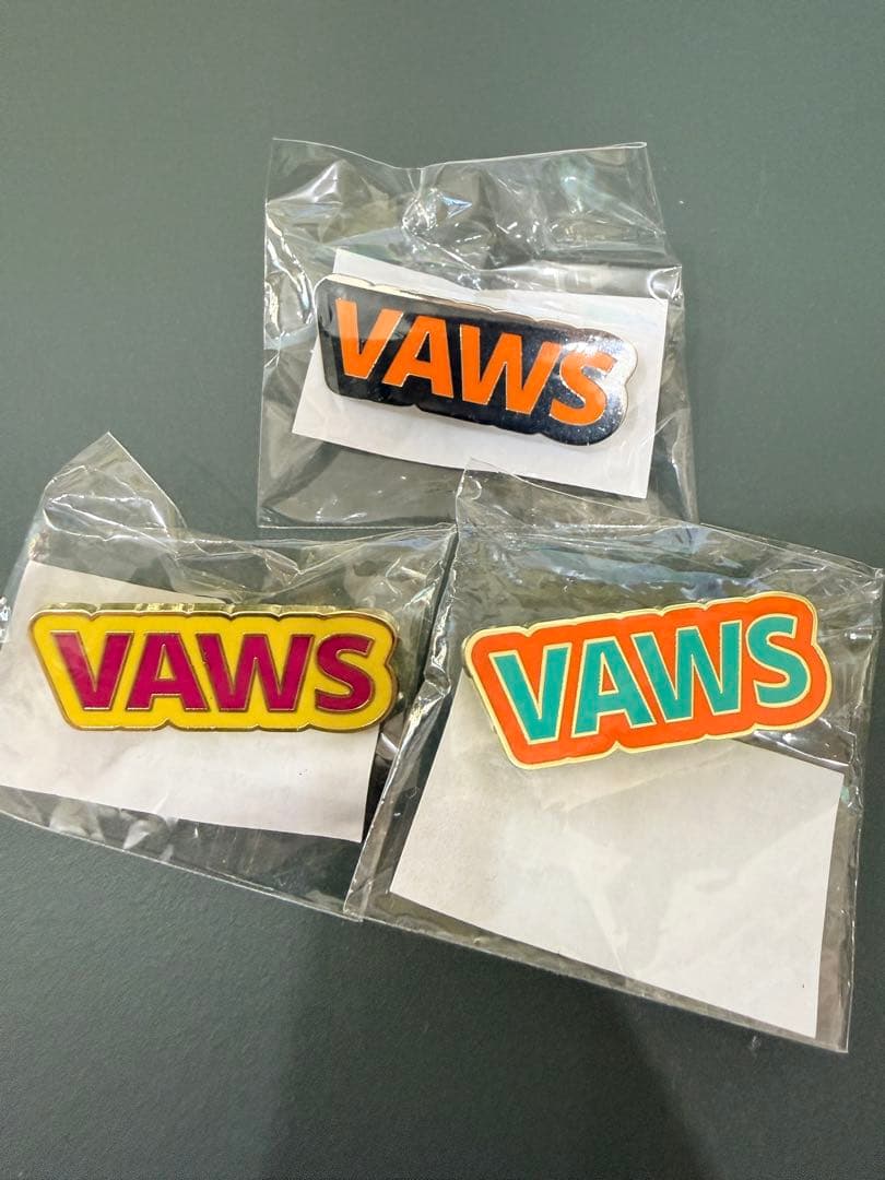 VAWS ピンバッジ 3個セット　レア