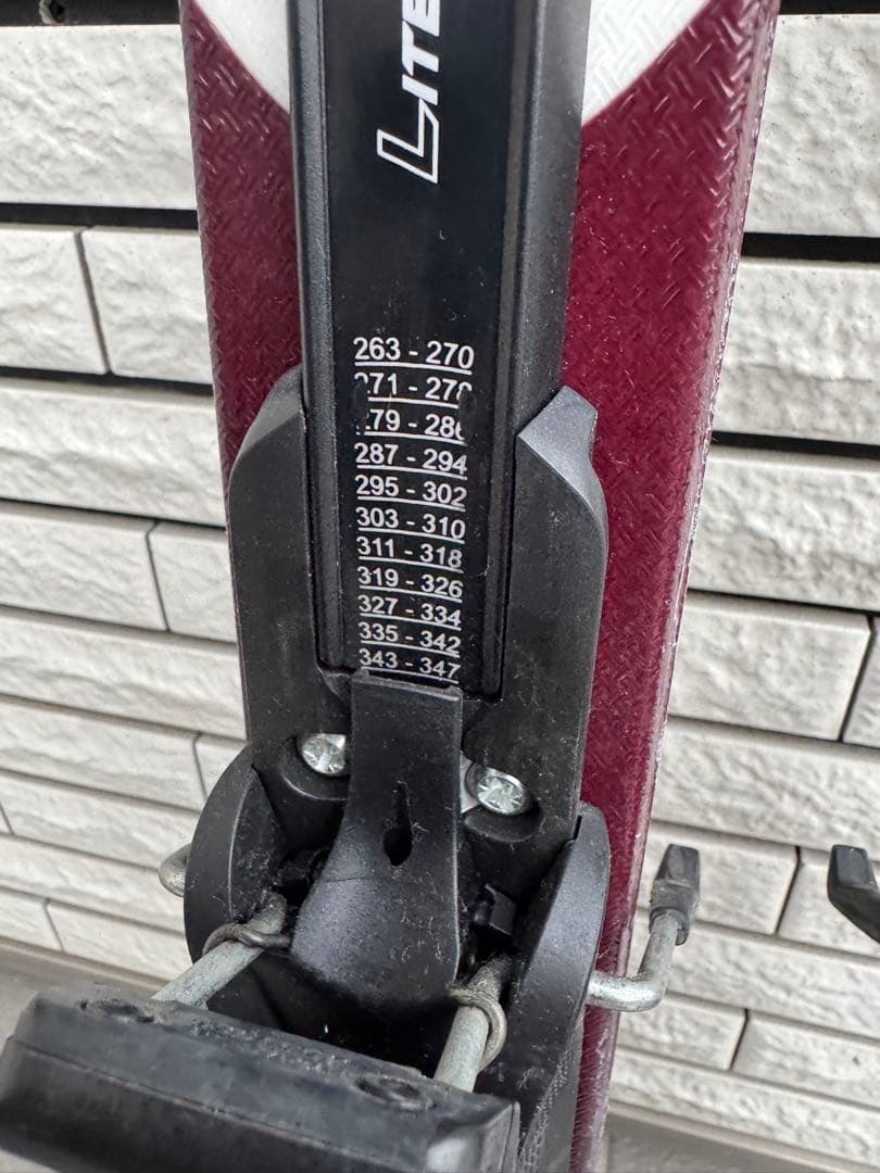 HEAD ジュニア　スキー板　TEAM SUPERSHAPE ヘッド137cm