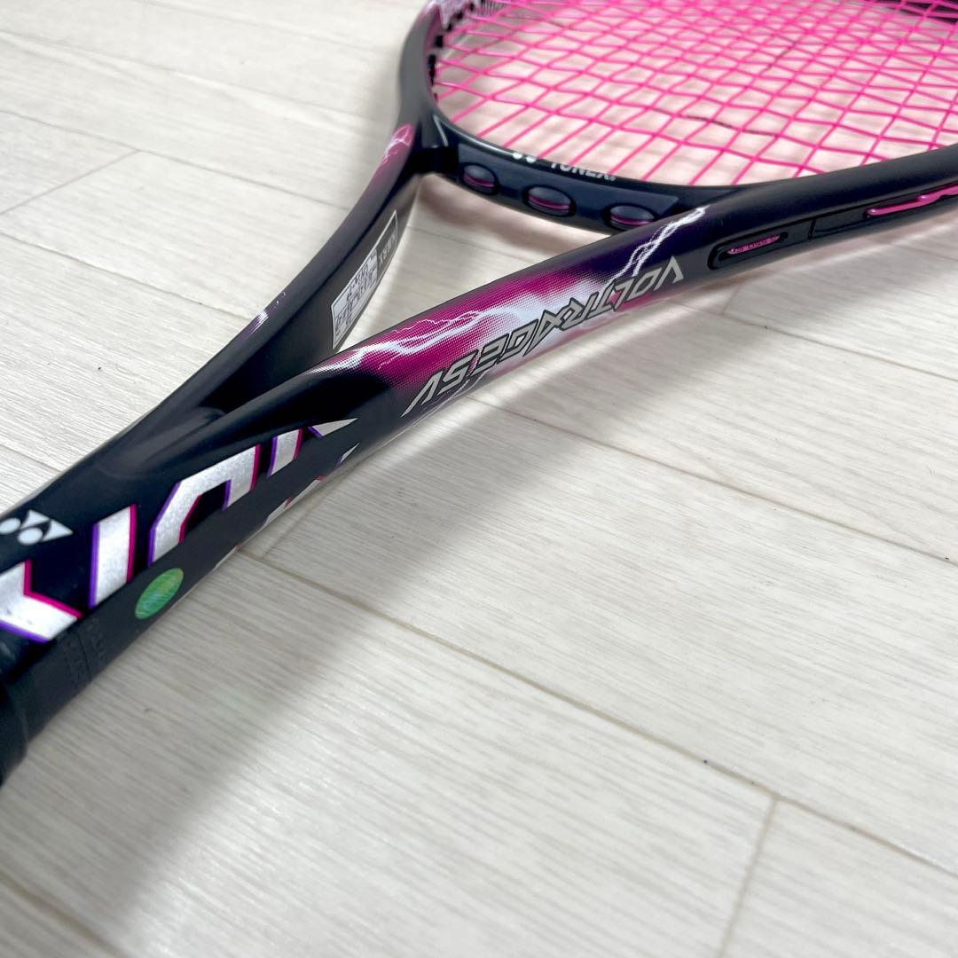 YONEX ヨネックス VOLTRAGE 5V ボルトレイジ5V