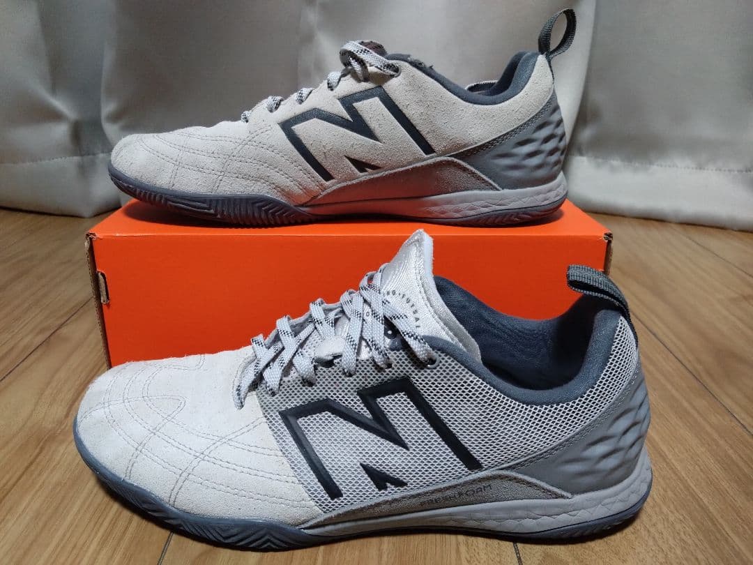 ニューバランス　Audazo V6 Pro インドア　26.5cm