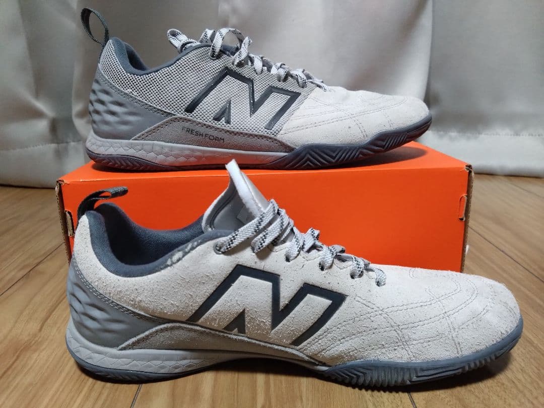 ニューバランス　Audazo V6 Pro インドア　26.5cm