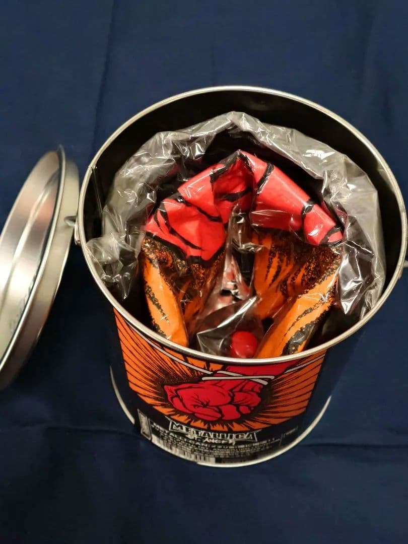 LLI-CAN メタリカ缶 完全生産限定