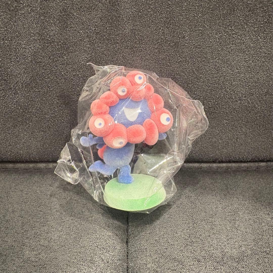 もっちりミャクミャクキーホルダー　立