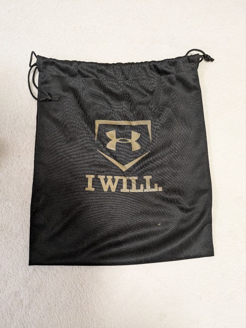 ☆ほぼ未使用☆Under Armour 軟式野球グローブ 外野手用
