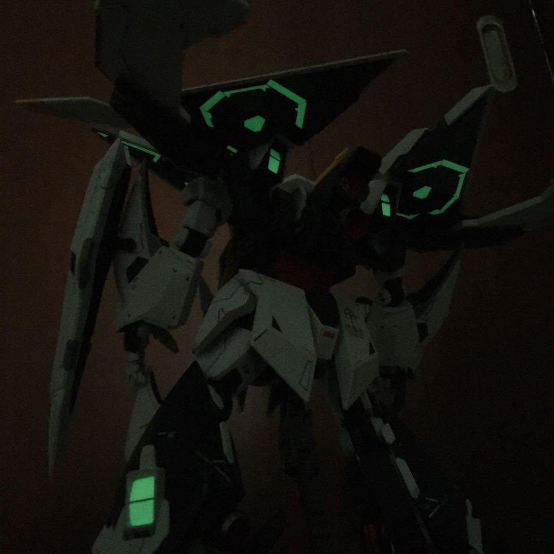 ガンプラ 1/144 HGUC クスィーガンダム 完成品 閃光のハサウェイ