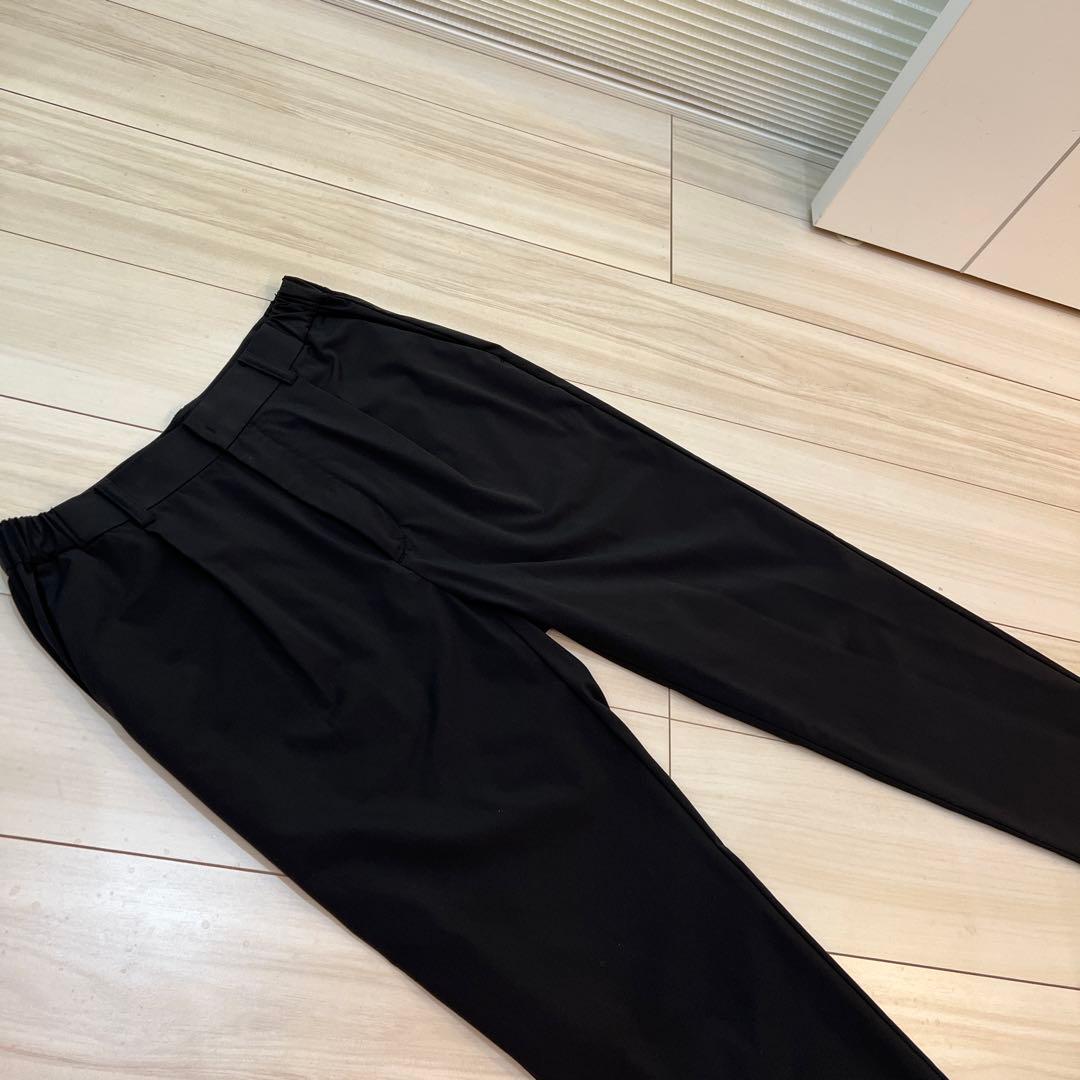 美品　おしゃれ　スーパーストレッチ　レディース　ブラック　セットアップ　サイズM