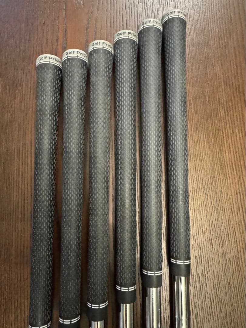 コブラKING FORGED NSプロ MODUS 3 TOUR 105アイアン