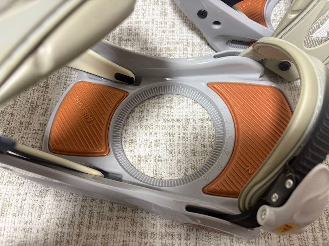 【未使用】BURTON バートン ビンディング Freestyle Mサイズ