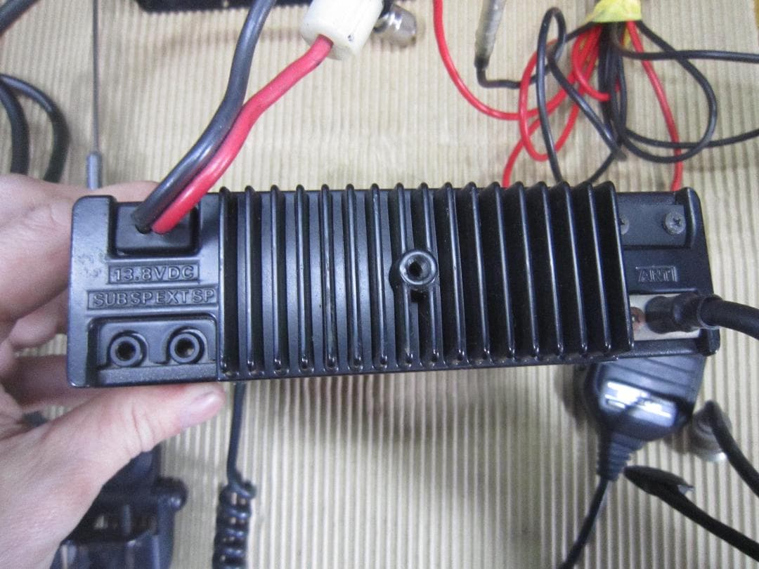 YAESU FT-4800 トランシーバー