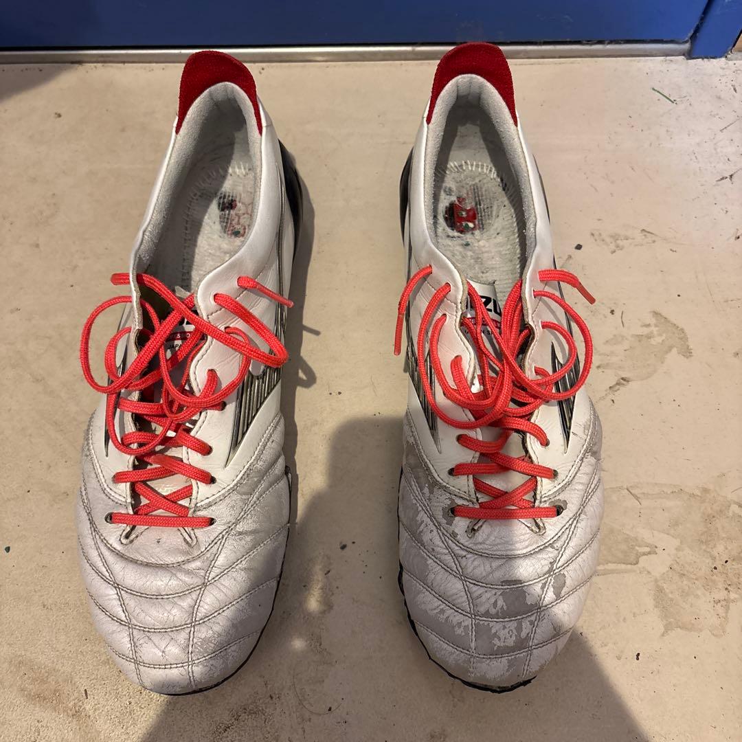 Mizuno モレリアネオ4白色