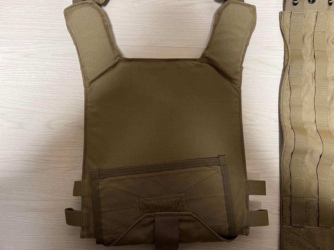 Shellback Tactical Banshee プレートキャリア
