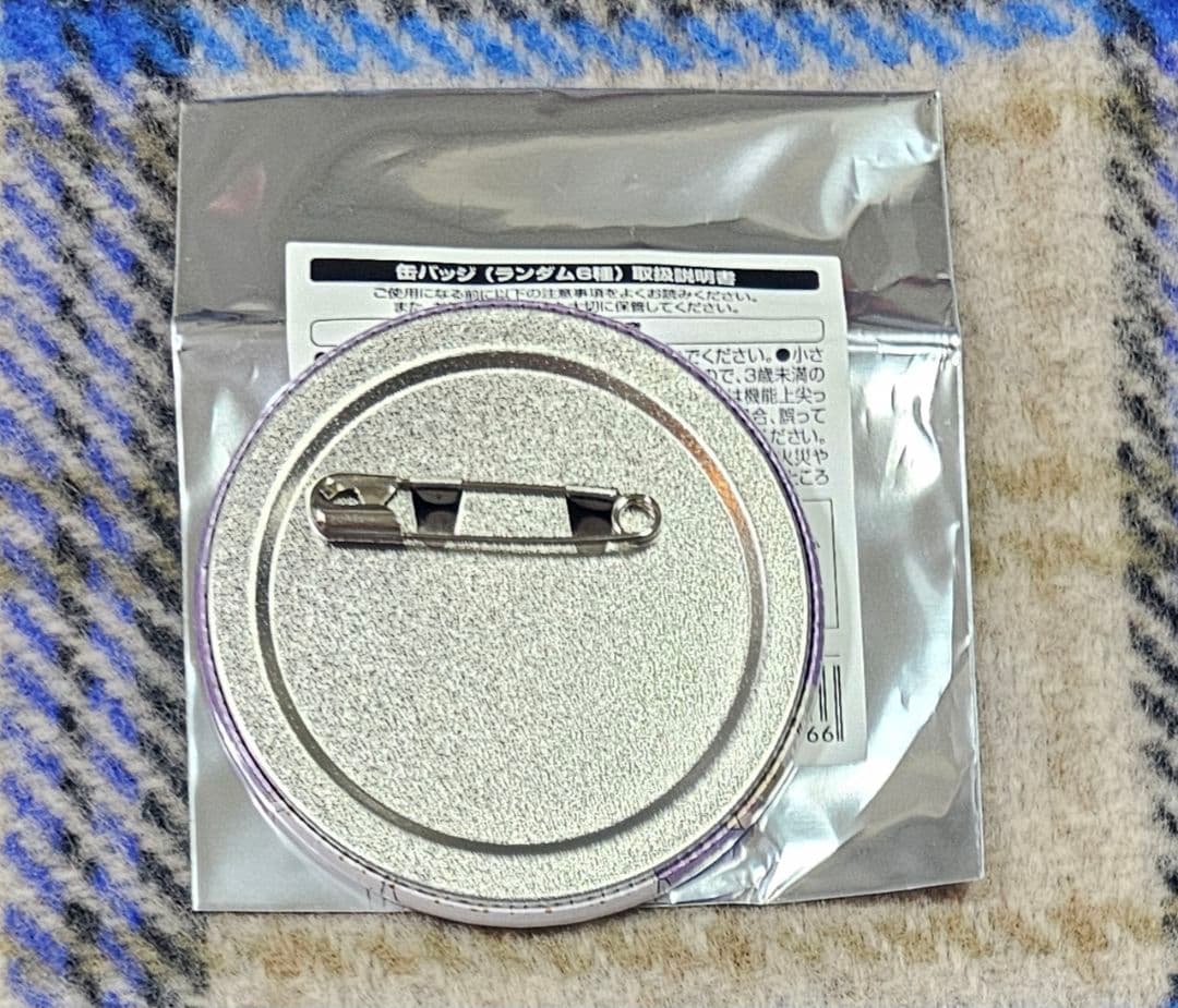 チェンソーマン　トレーディング缶バッジ　レゼ　コラボカフェ限定　レゼ編