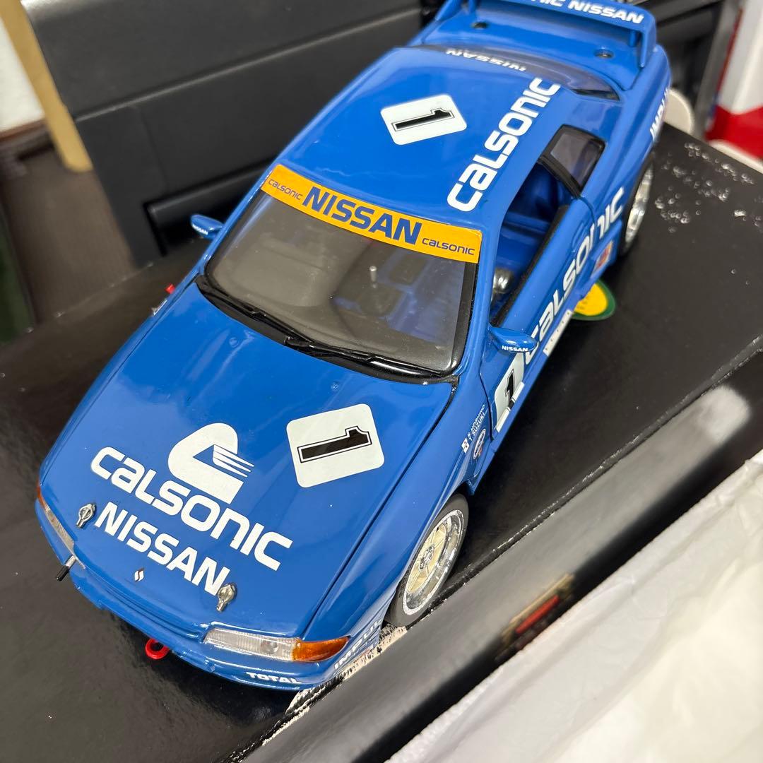 ミニカー Calsonic Nissan Skyline GT-R 1/18
