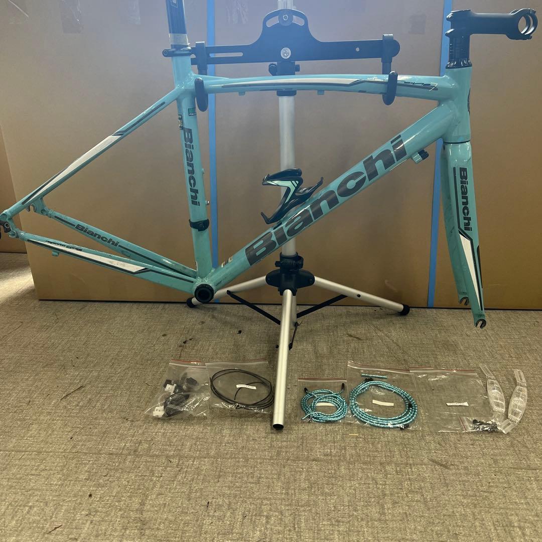 Bianchi Via nirone 7 pro 2016 アルミフレーム