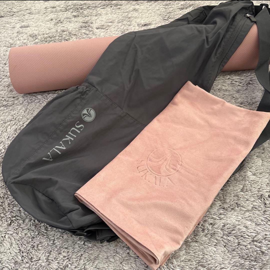 美品☆SUKILA ヨガマットケース ピンク