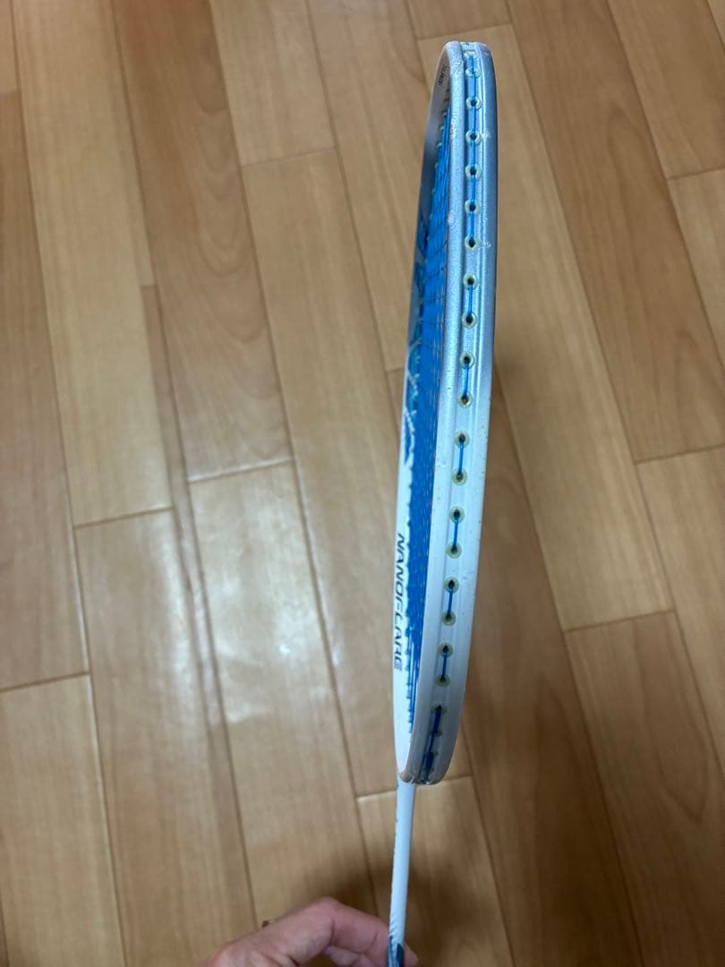 バドミントンラケット　ヨネックス　NANOFLARE 200 4U