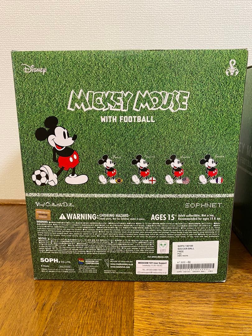 SOPH MICKEY MOUSE with FOOTBALL ミッキー