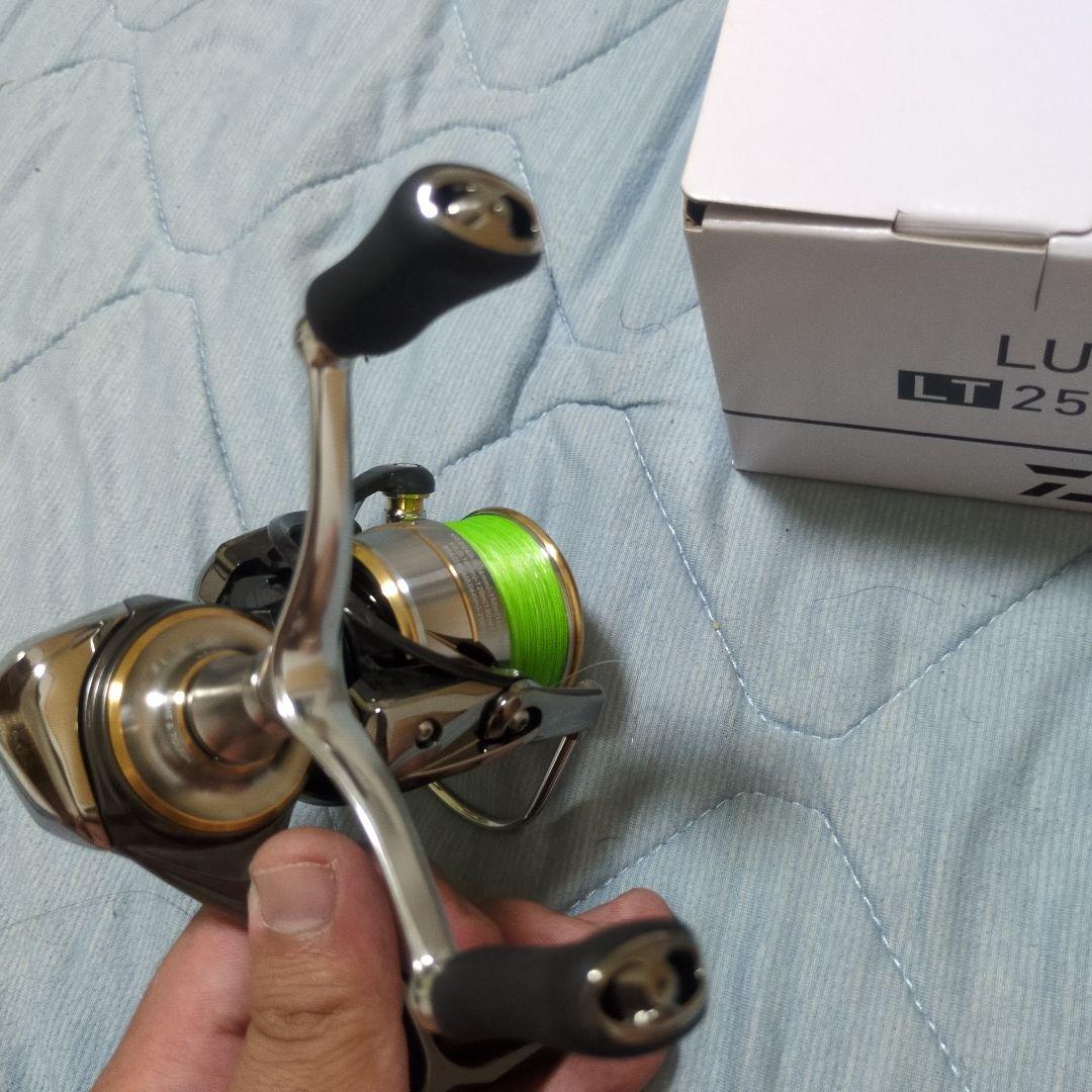 【新品同様】ダイワ　20 ルビアス　LT2500S-DH