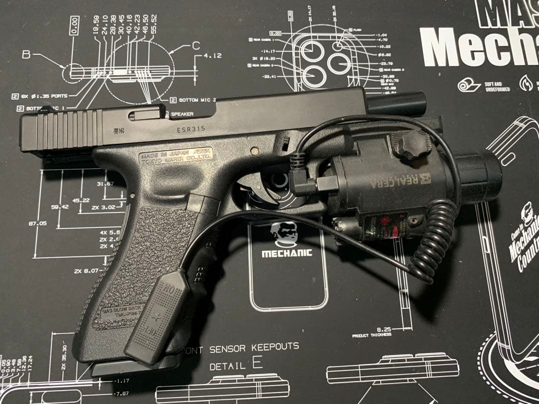 東京マルイ Glock 18Cレーザーサイト付き
