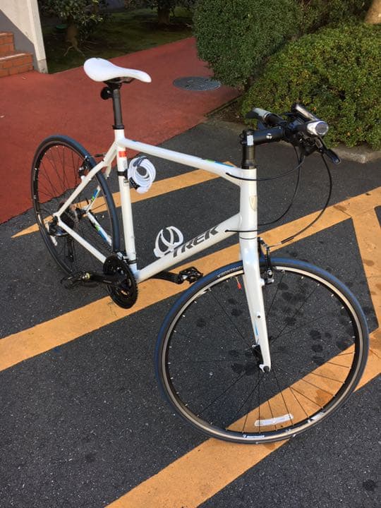 Trek7.4fx ホワイト