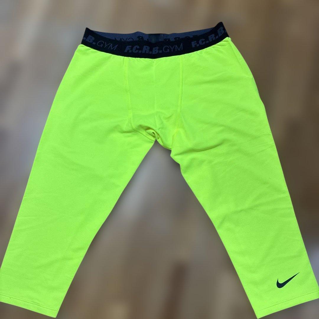 NIKE FCRB GYM蛍光 Tシャツ インナーパンツセット