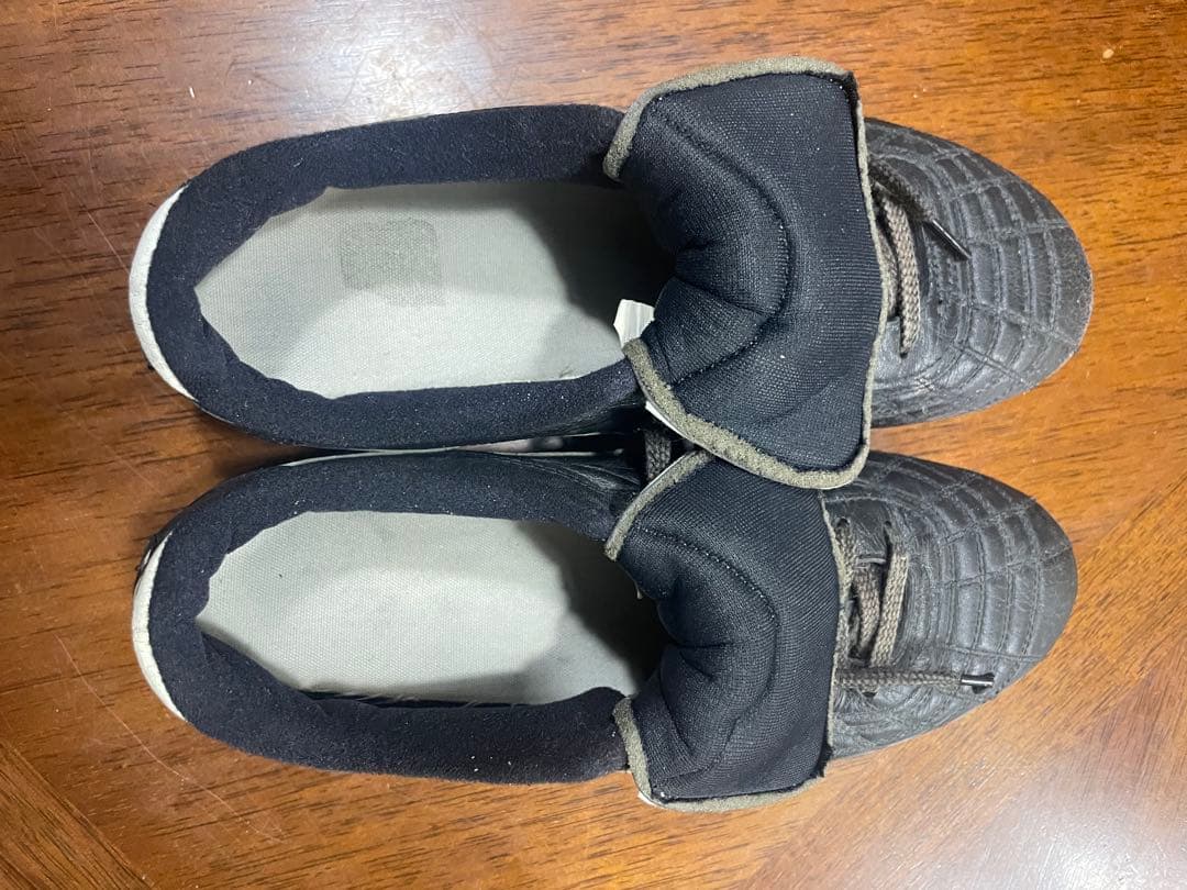 PUMA サッカーシューズ 黒