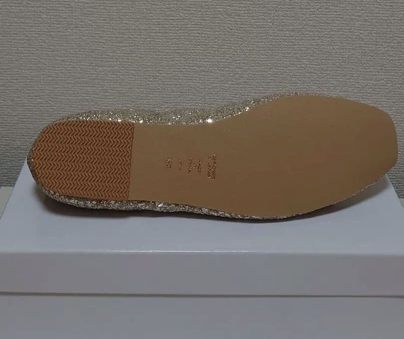 アルテミスbyダイアナ ゴールド グリッター フラットシューズ