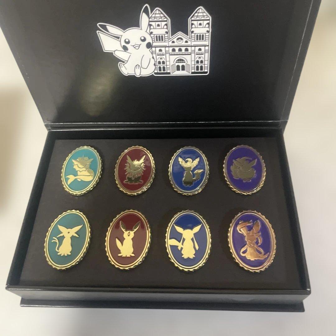ポケモン　ロンドン自然史博物館　ピンバッジセット