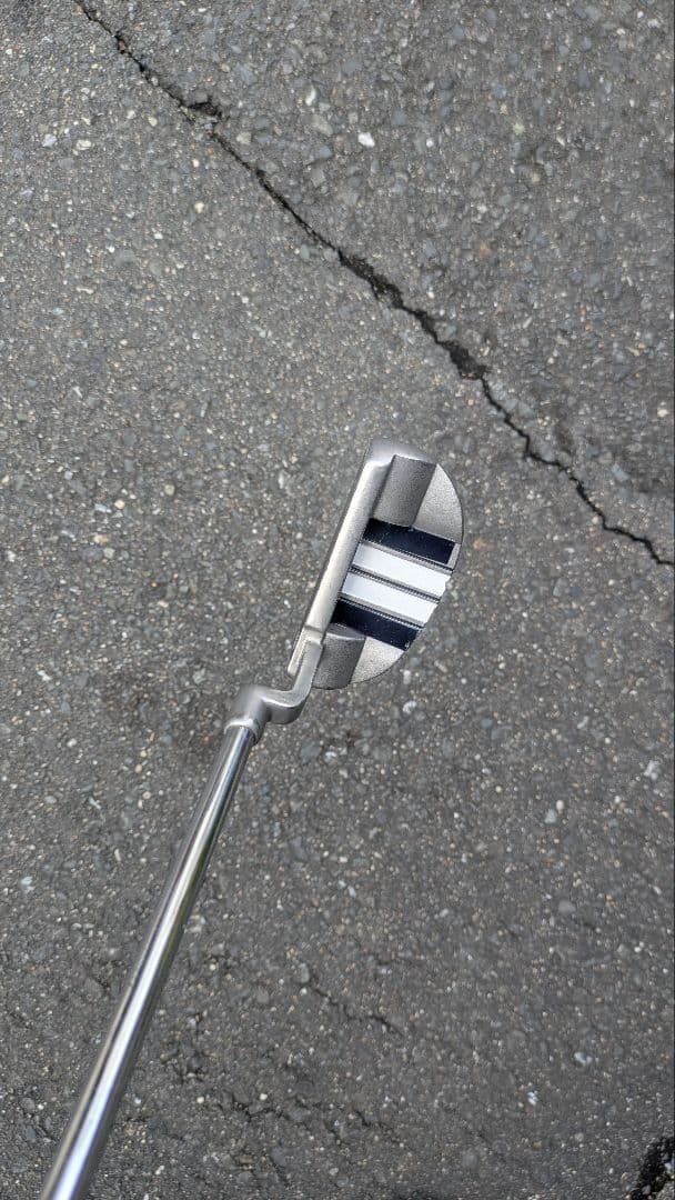 ODYSSEY DUAL FORCE 330 MALLET パター