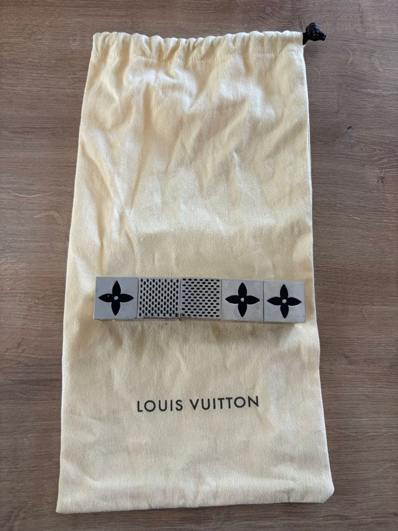 ルイヴィトン LV ノベルティ キューブゲーム