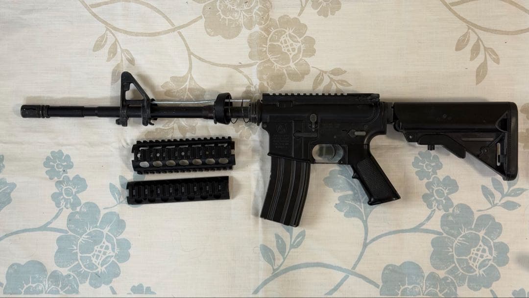 【ジャンク・部品取り】箱付き東京マルイ SOPMOD M4次世代電動ガン 18禁